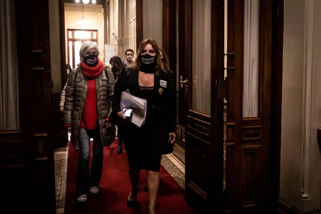 Feliz día: diputadas se comprometieron a tratar la media sanción que falta de la Ley de Equidad en medios de comunicación