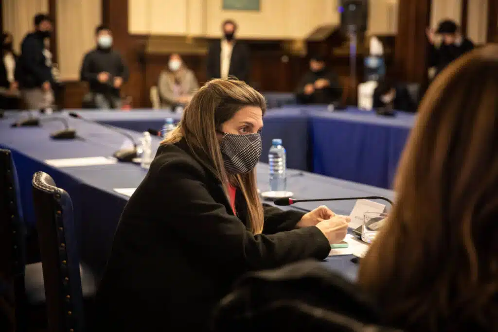 Feliz día: diputadas se comprometieron a tratar la media sanción que falta de la Ley de Equidad en medios de comunicación