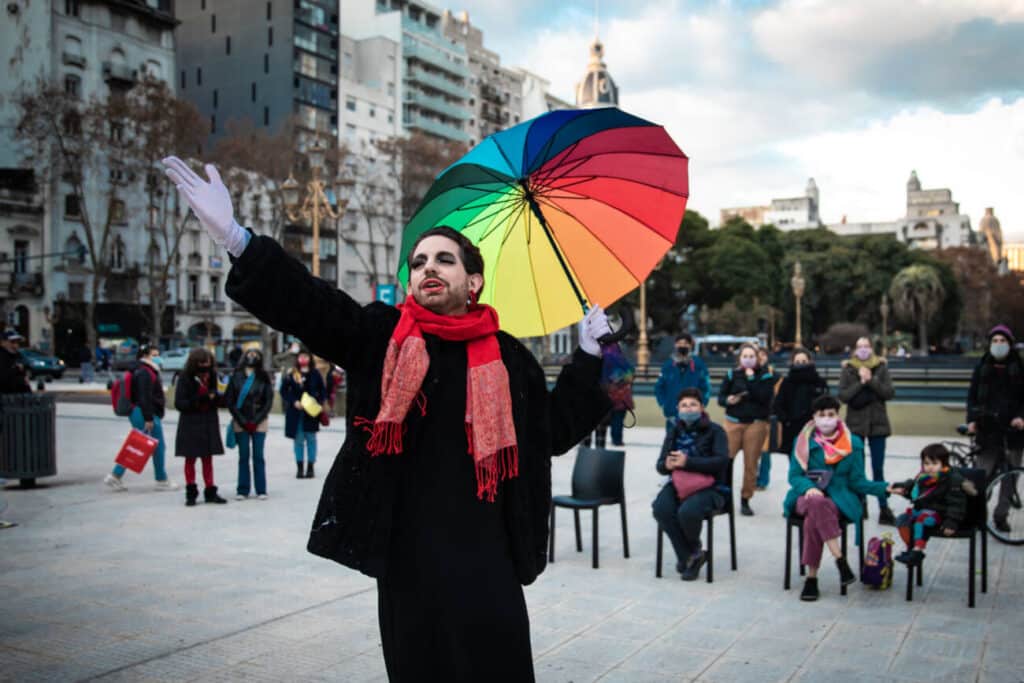 Un mundo ideal: Opera Queer en CALLE, el nuevo ciclo de MU Trinchera Boutique