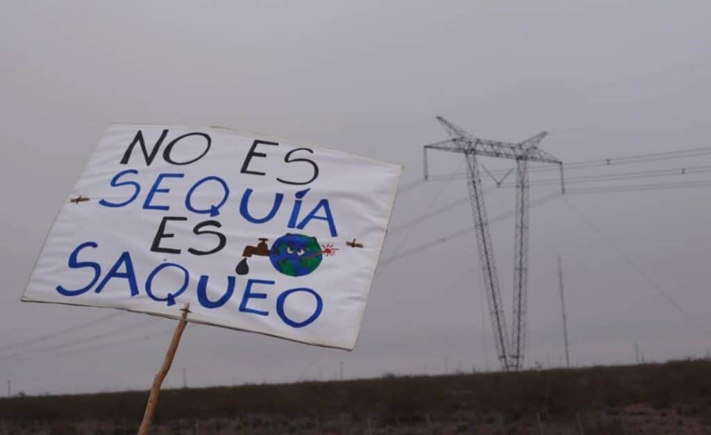 Vaca Muerta paralizada: la comunidad mapuche denuncia descontrol de fracking, 60 sismos en diez días, contaminación y sequía