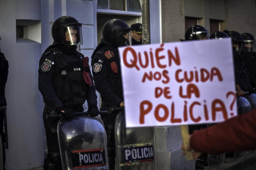 “La ciudad es nuestra”: ¿Cómo opera la Policía señalada por el crimen de Daiana Abregú? 