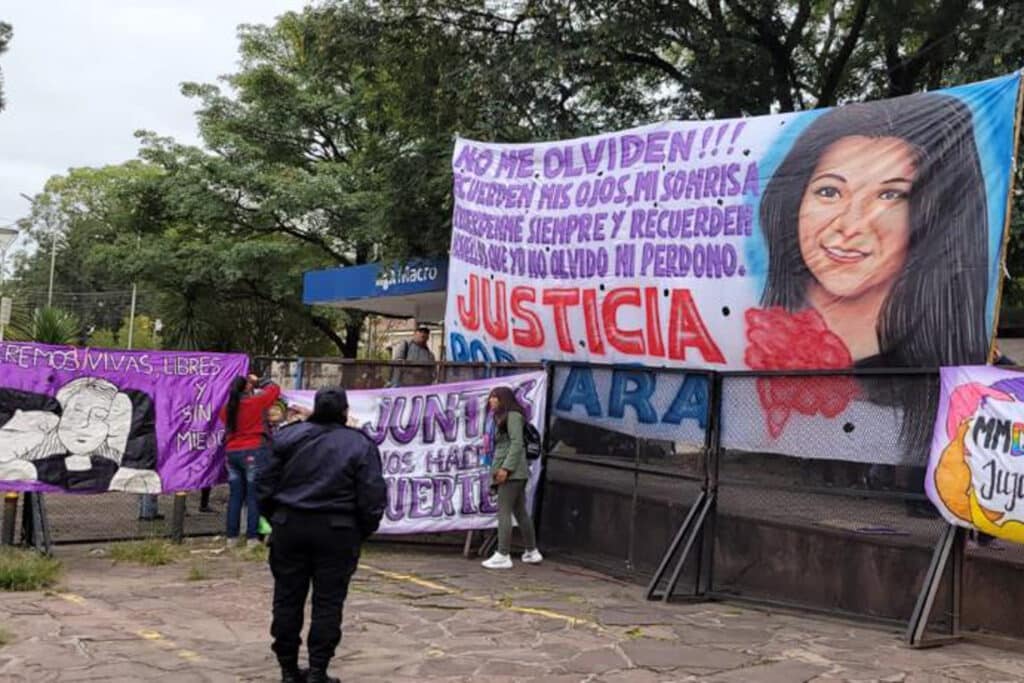 Día clave: Hoy se conocerá la sentencia por el femicidio de Iara Rueda