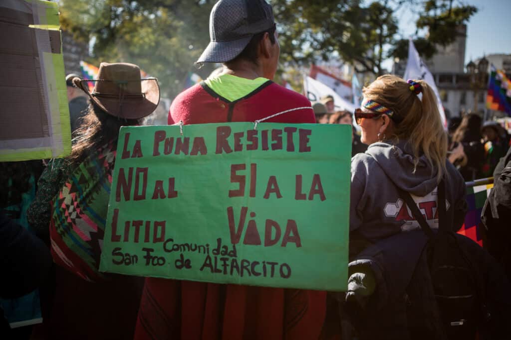 Cumple un mes en Buenos Aires el Tercer Malón de la Paz y el gobierno crea una comisión investigadora por los abusos en Jujuy