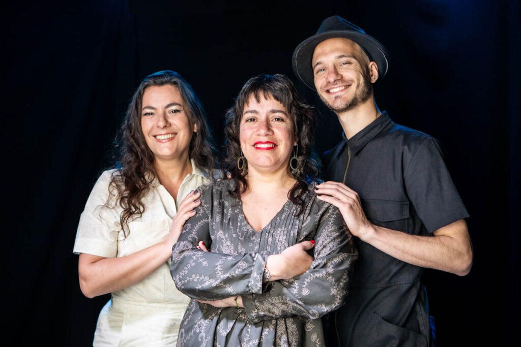 Teresa Laborde, hija de Adriana Calvo, y Eva Basterra Seoane, hija de Víctor: HIJAS, el canto popular