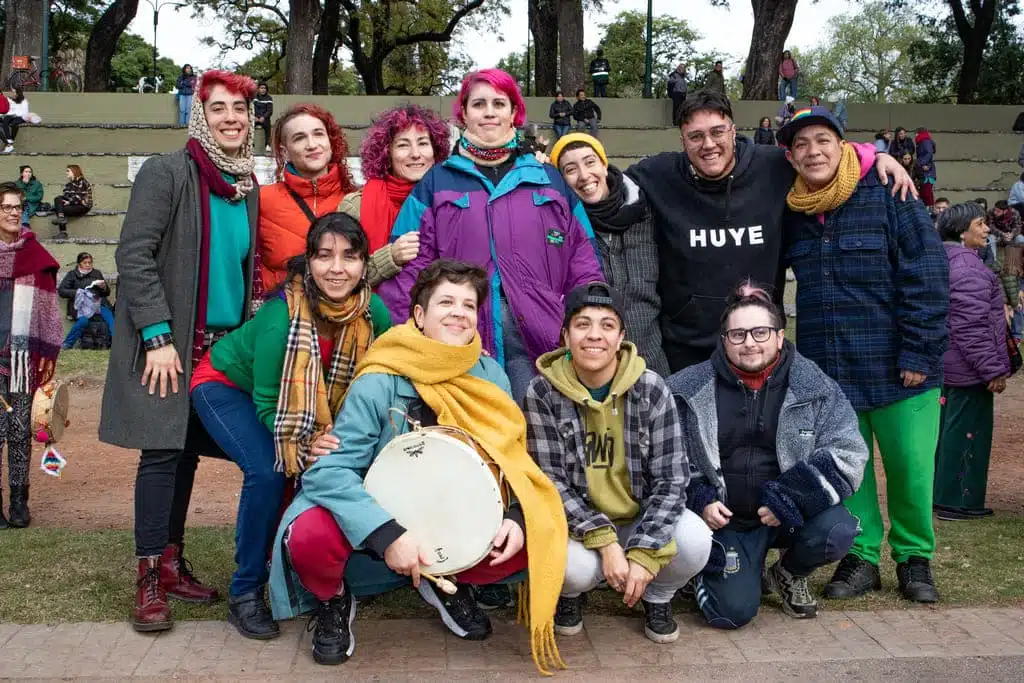 El coro mutante: canto disidente