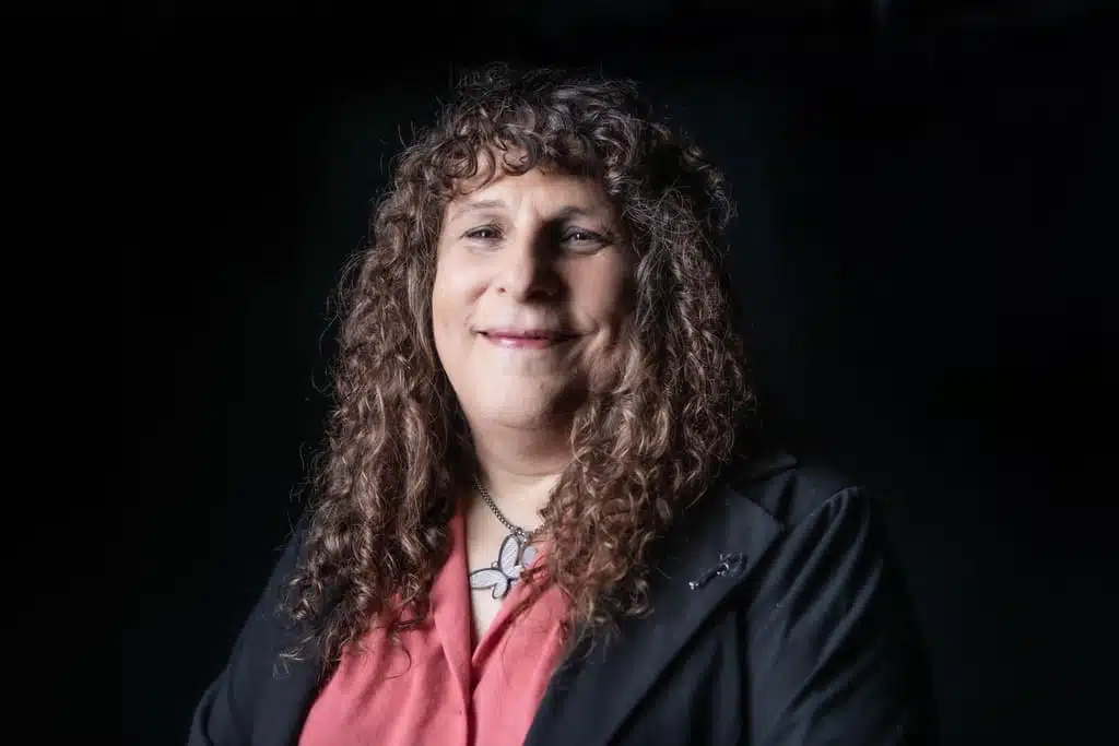 Anti-monstruos: Cristina Montserrat Hendrickse, abogada