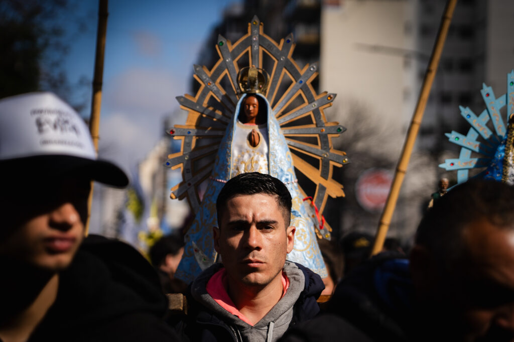 La procesión por dentro: 8va Marcha de San Cayetano