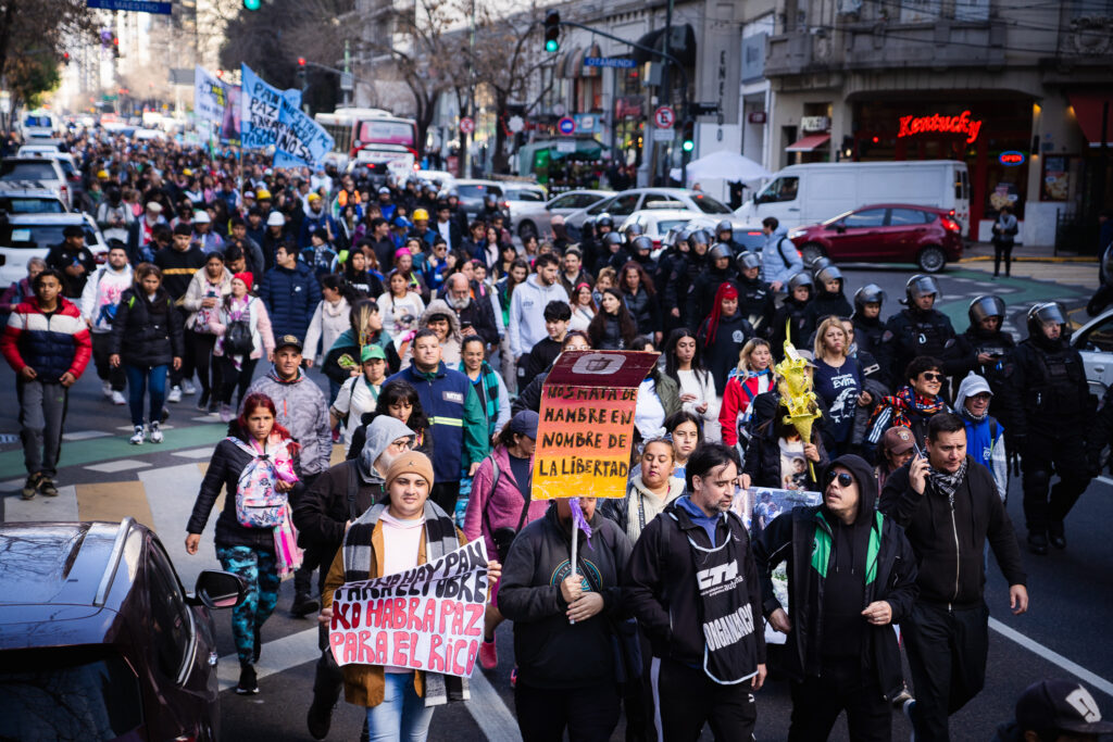 La procesión por dentro: 8va Marcha de San Cayetano