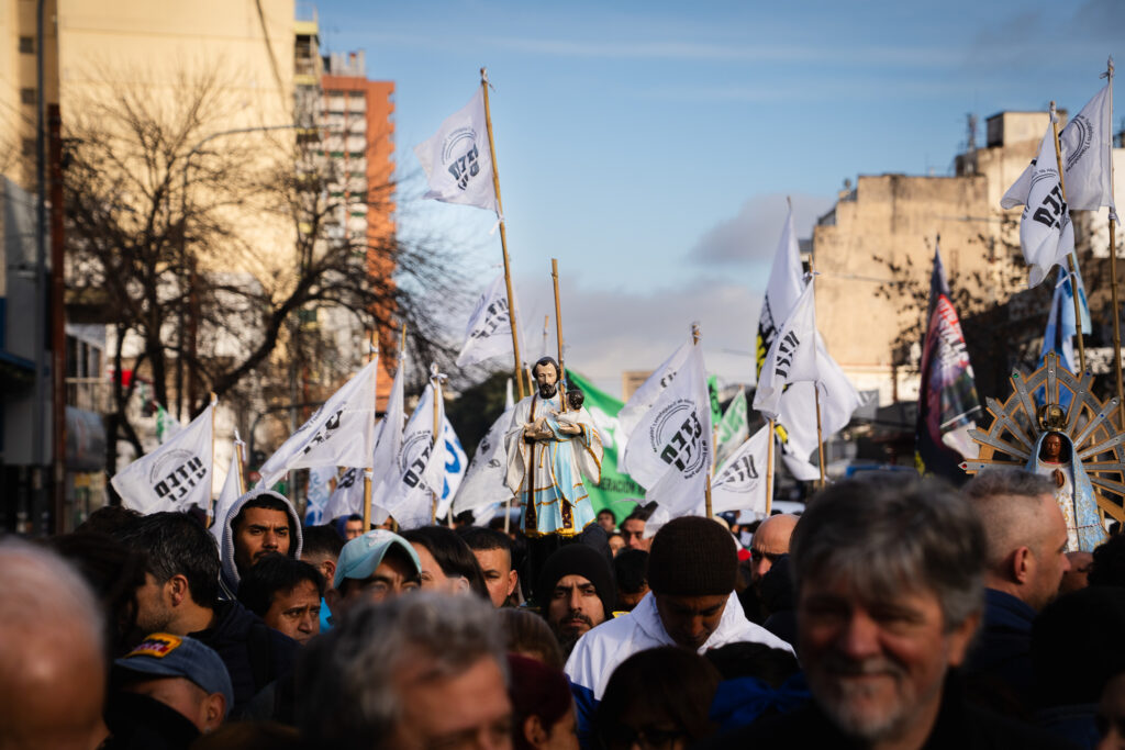 La procesión por dentro: 8va Marcha de San Cayetano