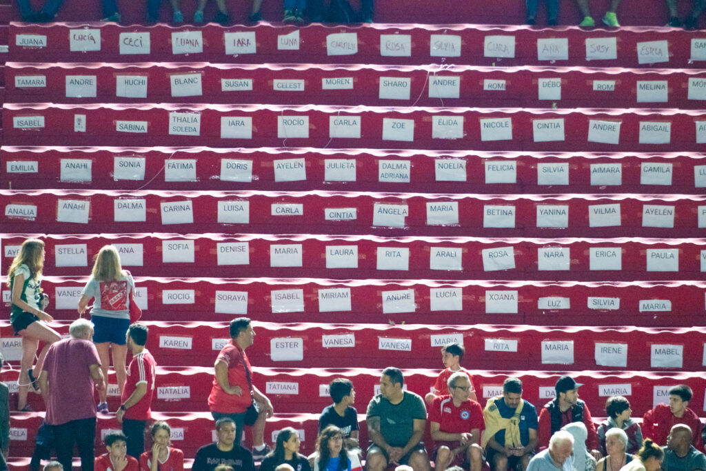 La conmovedora acción contra los femicidios en el estadio Maradona de Argentinos Juniors