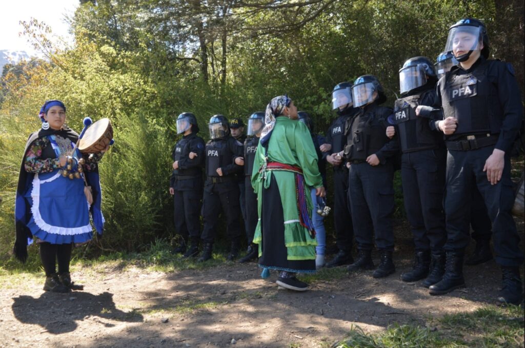 Mapuches acusados en Bariloche: el juicio oral y público que ahora ya no es público