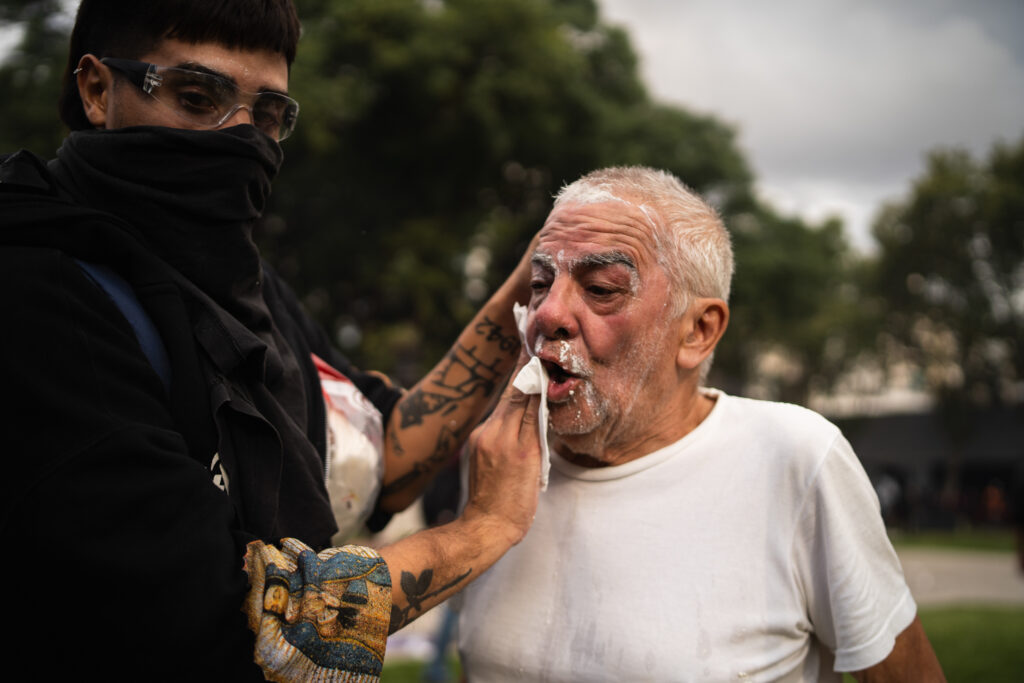 Hinchadas y jubilados versus violencia estatal: La represión, el aguante y los partidos que se vienen