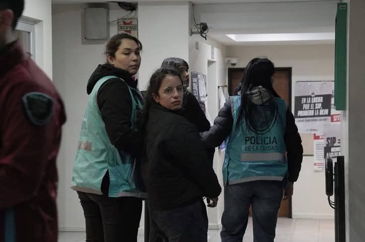 Marcha de jubilados: lo que une el espanto