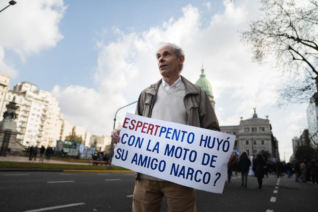 Marcha de jubilados: el arte de la rebeldía