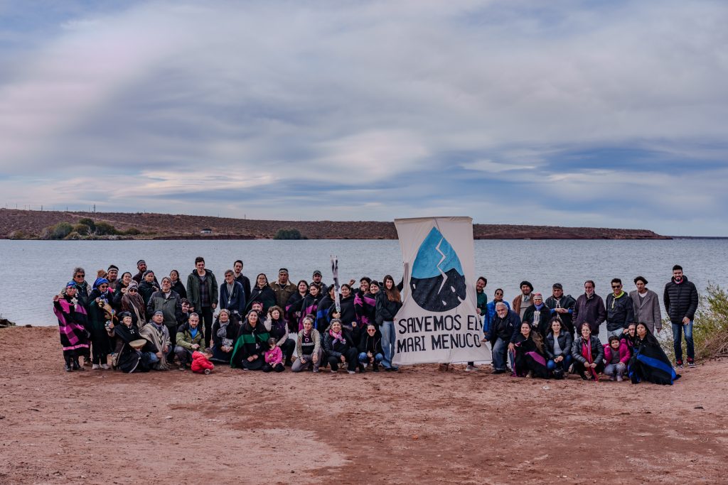 Salvemos al Mari Menuco: campaña desde Neuquén para un lago acosado por el fracking