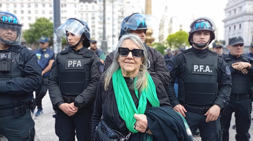 Marcha de jubilados más allá de Trump, Milei, el FMI y Bullrich