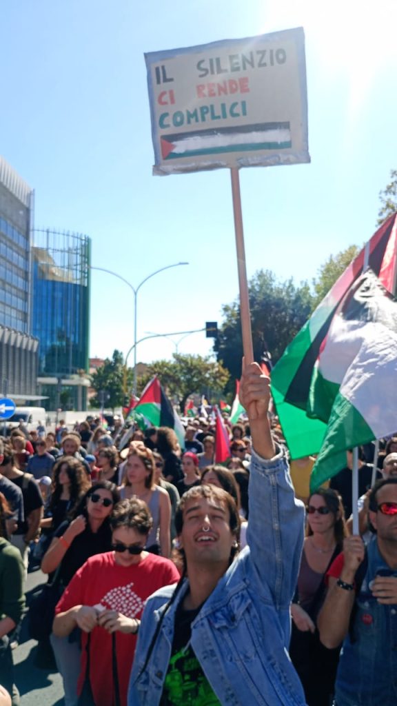 Desde Roma: la sociedad contra la guerra