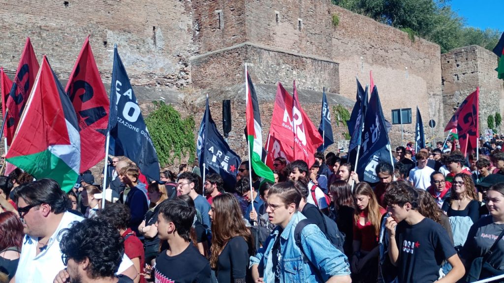 Desde Roma: la sociedad contra la guerra