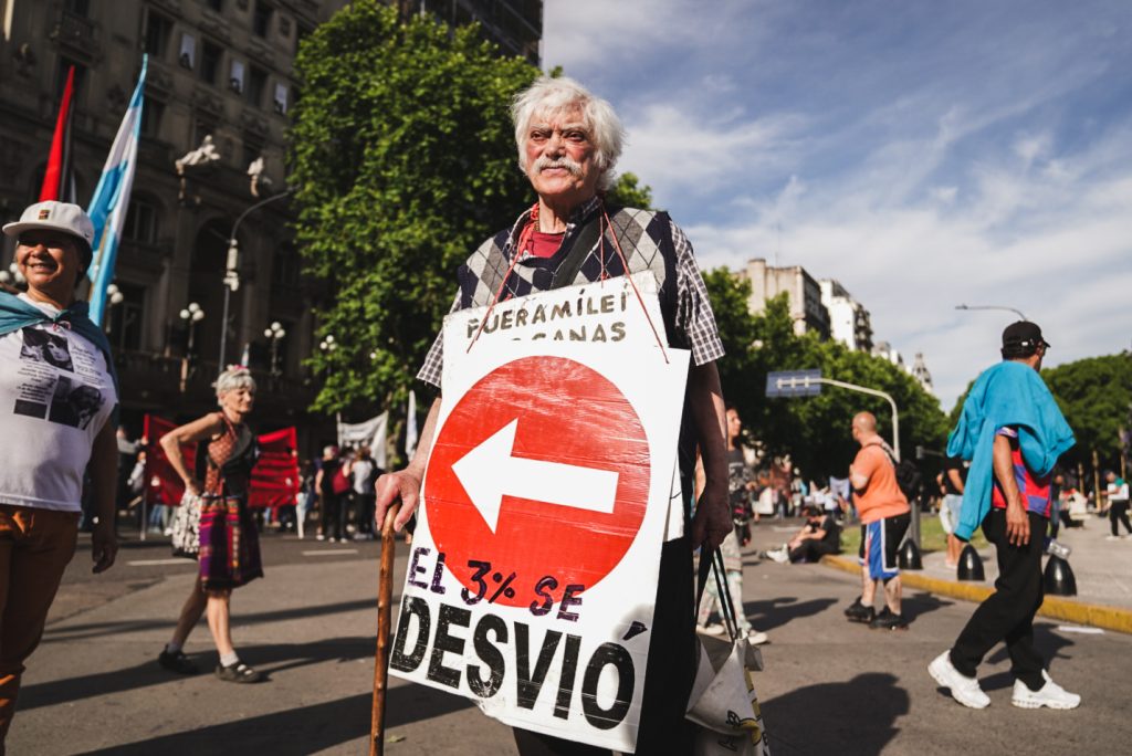 Marcha de jubilados: las escenas de la violencia policial (video)