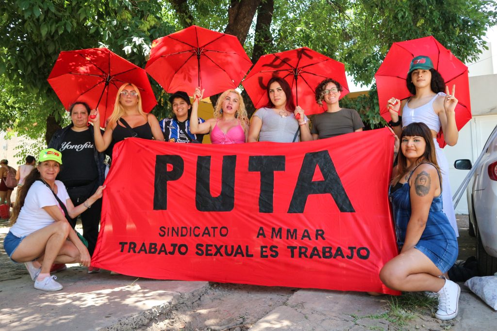 38º Encuentro Plurinacional: primer día,  dos milagros