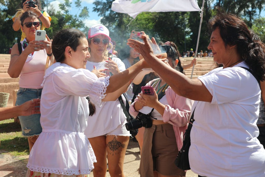 38º Encuentro Plurinacional: primer día, dos milagros