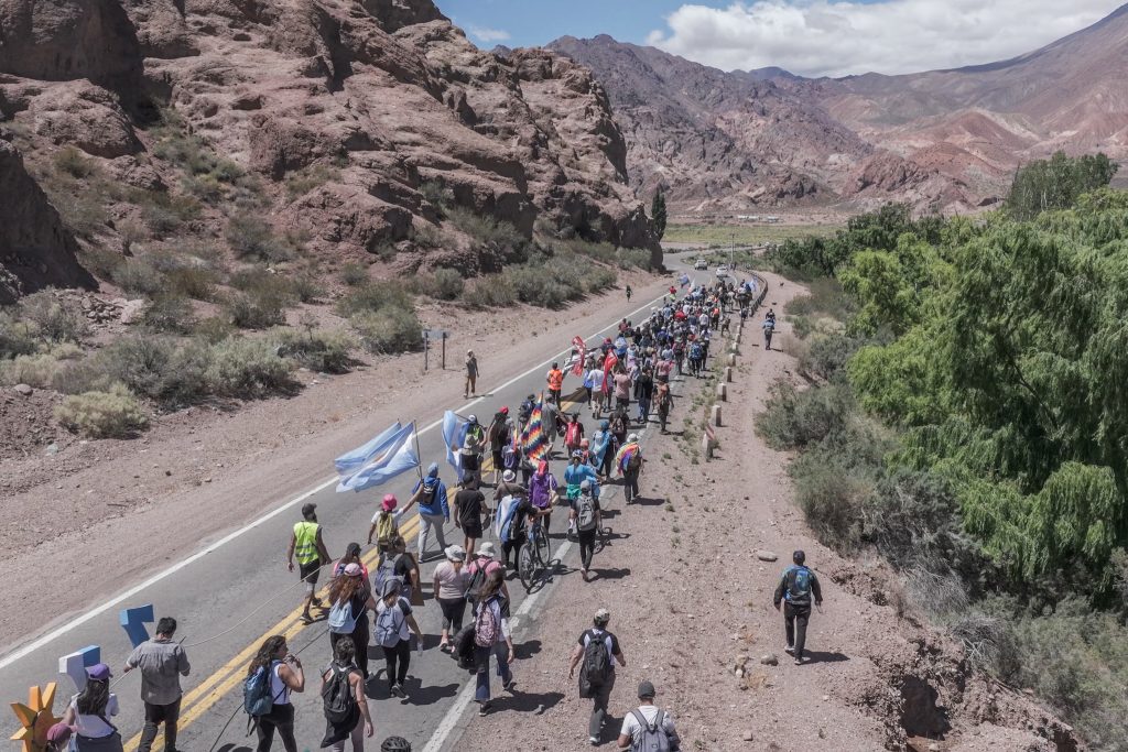 Mendoza en caravana hacia la capital provincial contra el proyecto minero San Jorge