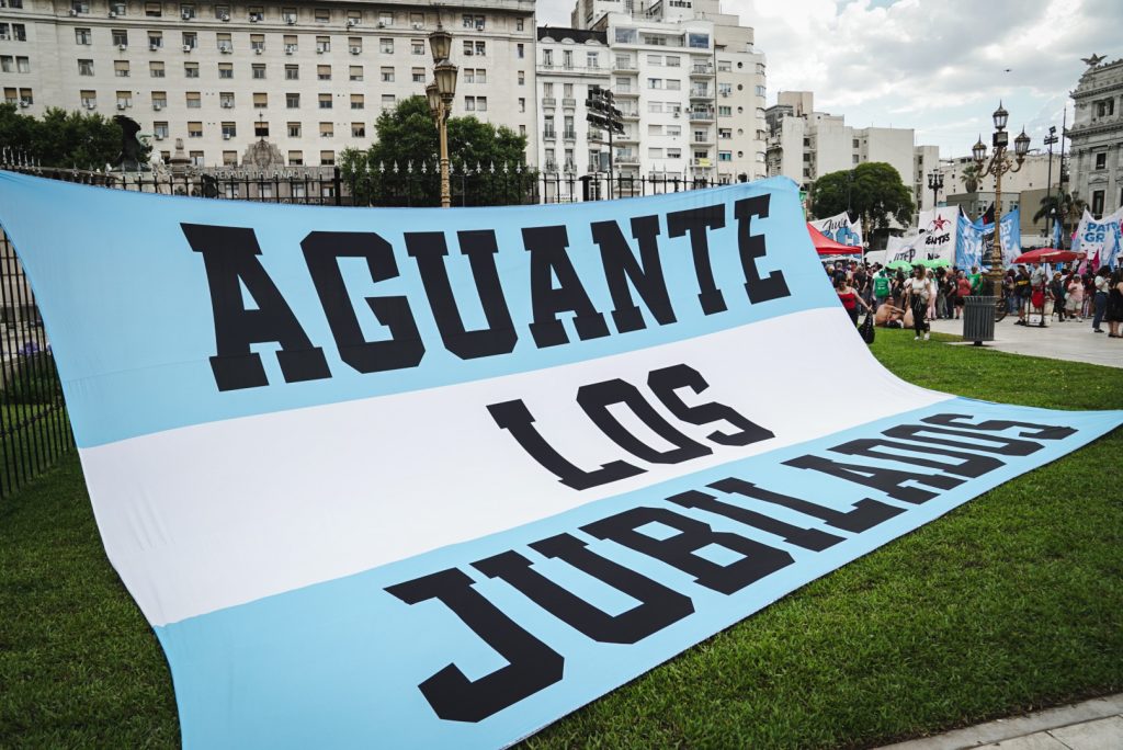 Marcha de jubilados: el papelón vs. la solidaridad