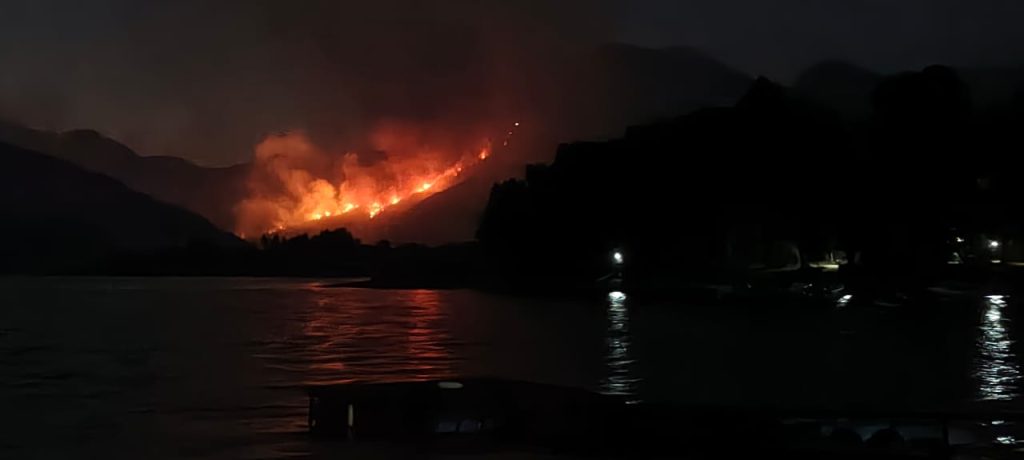 Más de 30 mil hectáreas quemadas en Chubut: “El pueblo está solo”