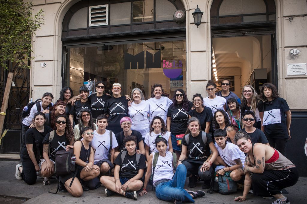 El bordado: Beatriz Blanco, la “jubilada patotera”