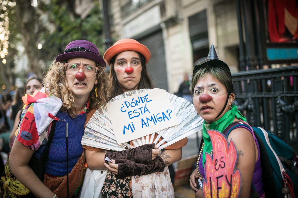 “Acá están las mujeres que enfrentan a Milei”