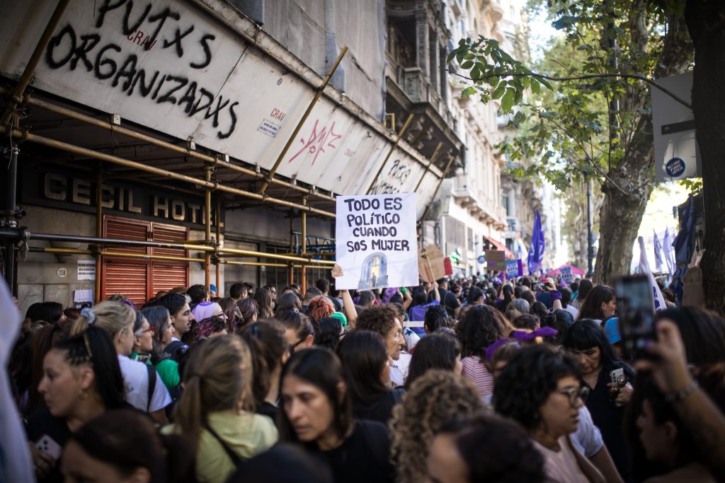 “Acá están las mujeres que enfrentan a Milei”