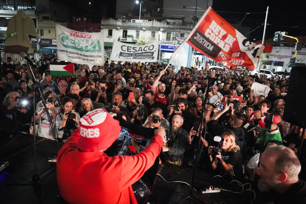 «Que sea fiesta»: la emotiva vuelta al barrio