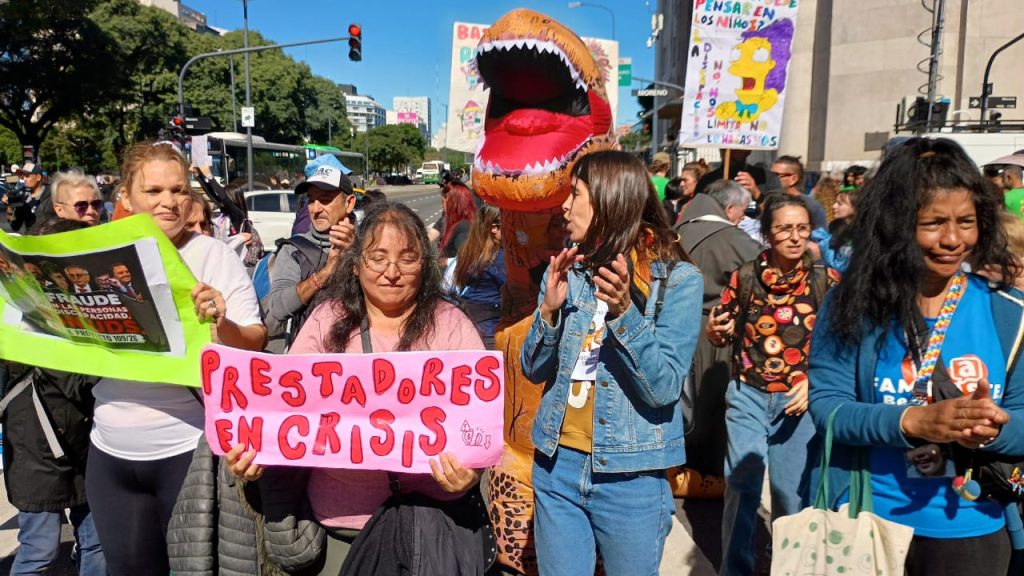 Movilización “disca” con una noticia para el gobierno: “Existimos”