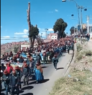 La mirada de María Galindo sobre la rebelión en Bolivia: «Los movimientos no somos la pelota entre el viejo progresismo y la derecha»