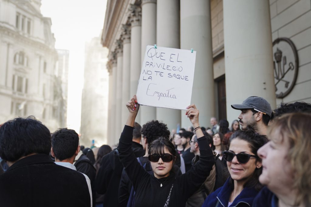 La Ley de la calle: masiva movilización para que se aplique el financiamiento universitario