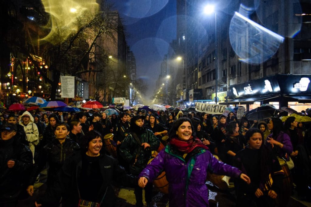 La marcha en Córdoba: detrás de los ojos de Agostina