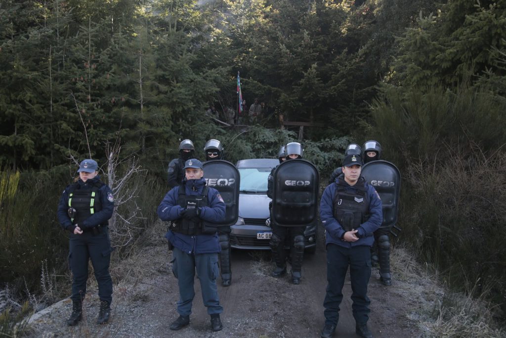 Neuquén: desalojo de una comunidad mapuche y caravana provincial este sábado